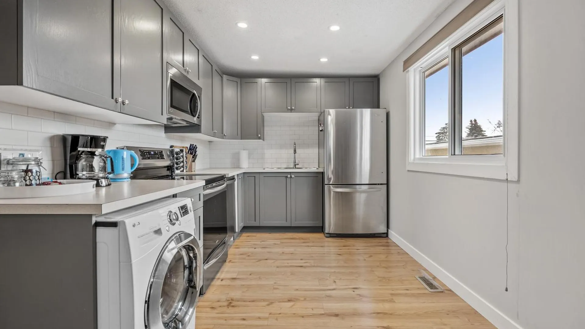 公寓 Comfy, Cozy, Central Calgary, 2Br And 1Bth