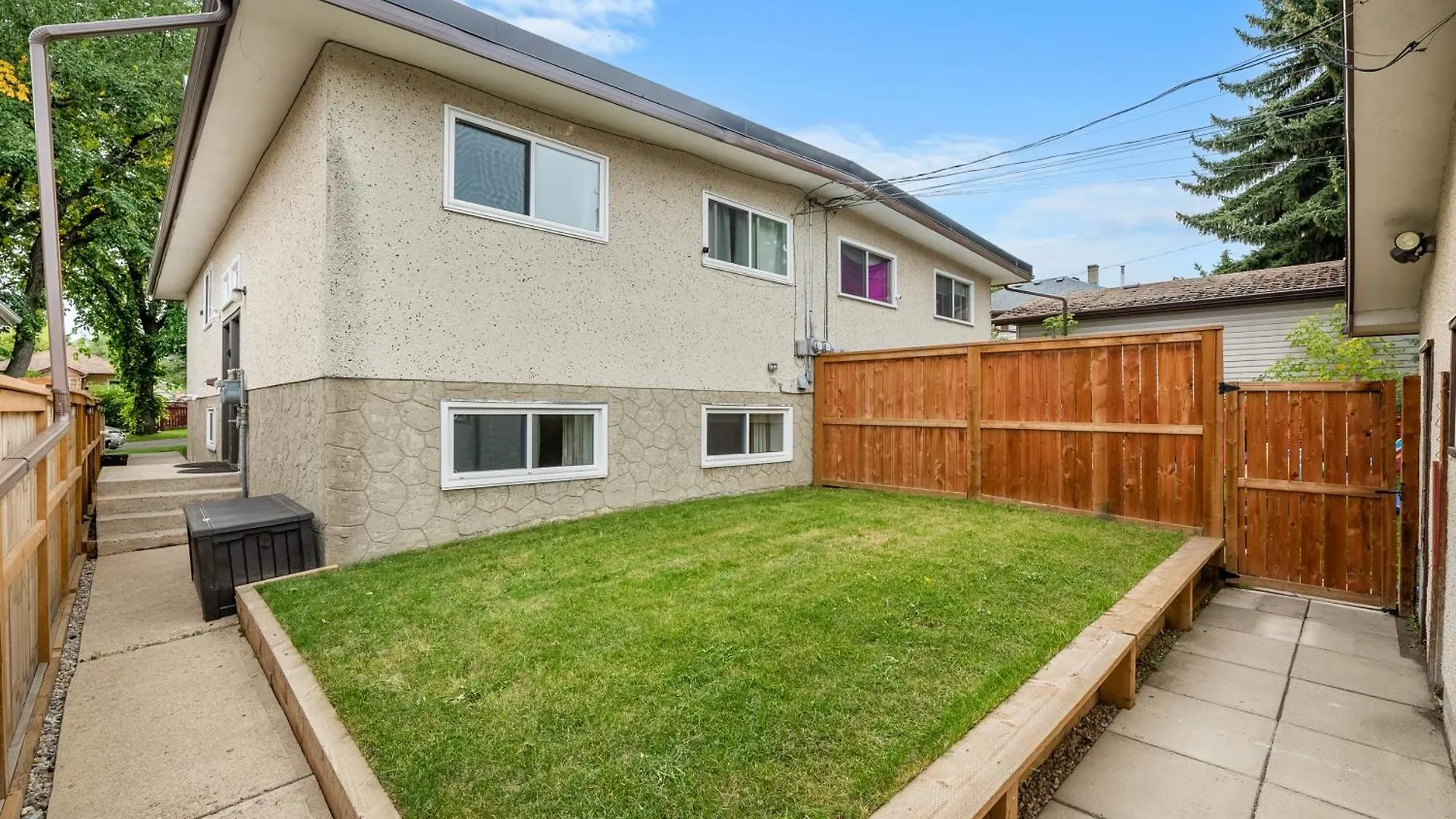 Comfy, Cozy, Central Calgary, 2Br And 1Bth 公寓